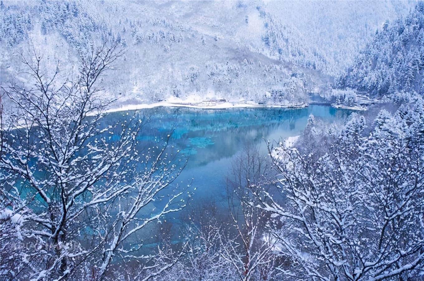 九寨沟之冬，探寻冰雪奇境的绝美之旅