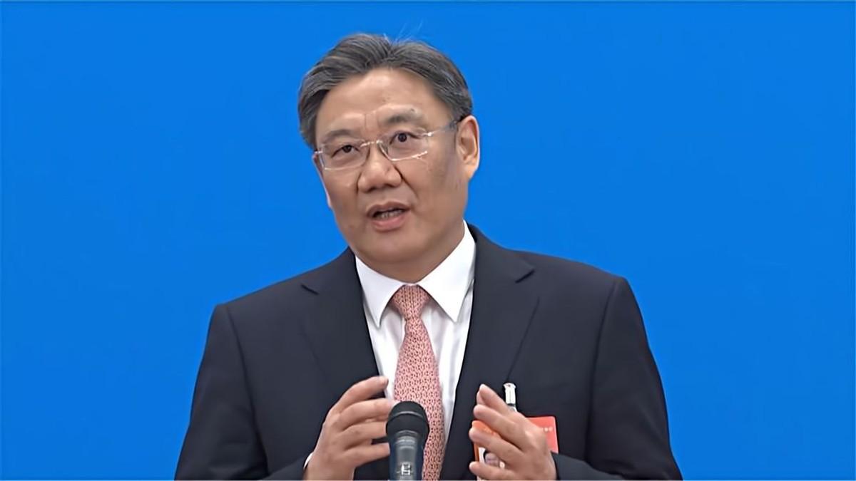 现任商务部长的角色与挑战，推动全球化进程的领航者
