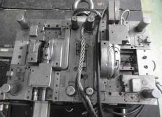 探索双色模具工作原理，一部生动动画的揭秘之旅
